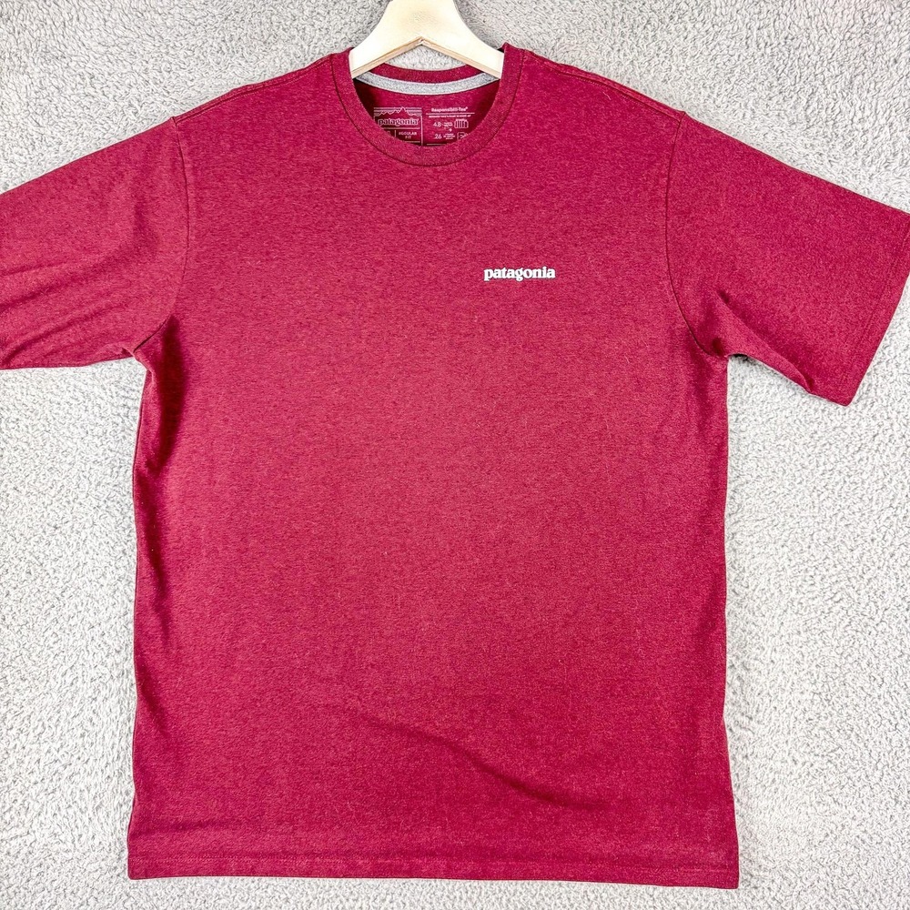 Patagonia Shirt Mens‎ Medium Regular Fit Red Responsibili-Tee P-6 Logo Back Tee